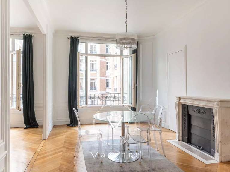 Appartement Paris 7e - 1 chambre - 92m²