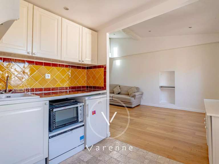 Appartement Paris 6e - 2 chambres - 76m²
