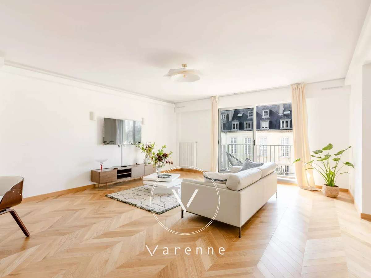 Apartment Paris 3e