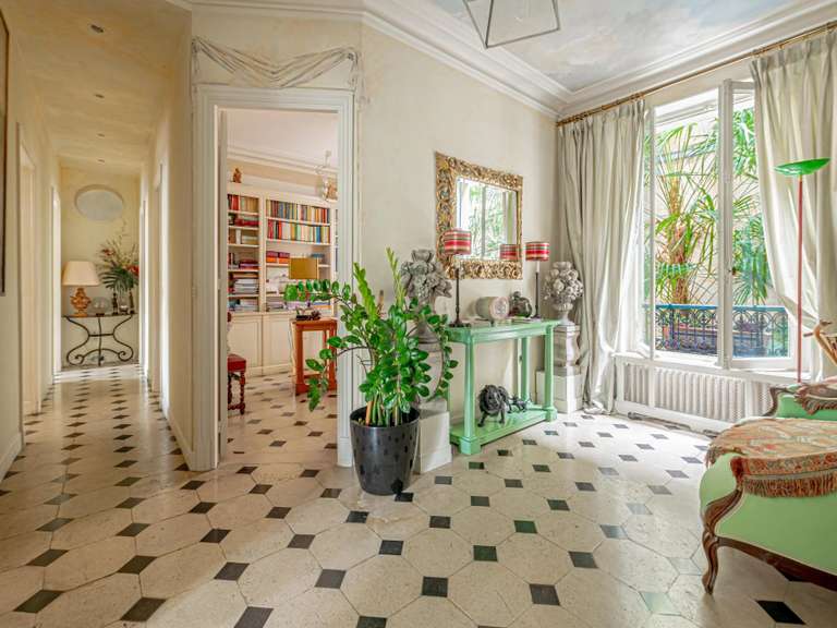 Appartement Paris 6e - 4 chambres - 224m²