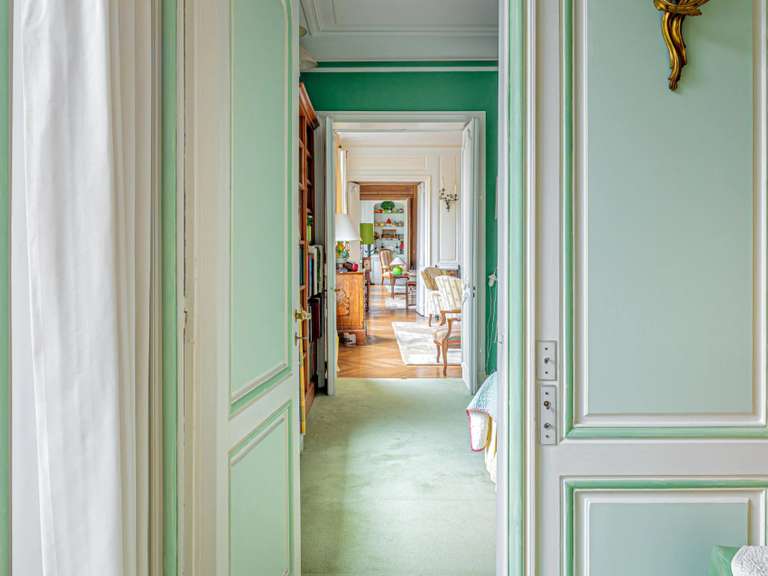 Appartement Paris 6e - 4 chambres - 224m²