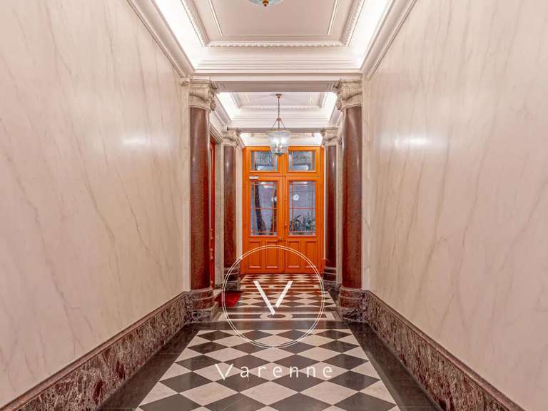 Appartement Paris 6e - 4 chambres - 224m²