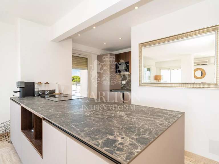 Apartment with Sea view Le Cannet - 2 bedrooms - 90m²