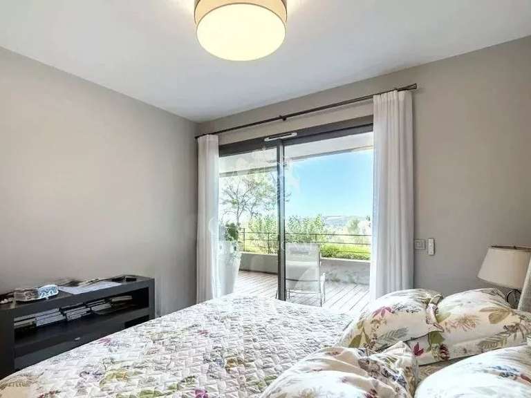 Appartement Saint-Paul-de-Vence - 3 chambres - 139m²