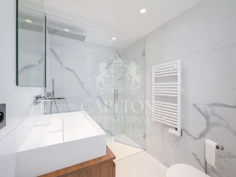 Apartment with Sea view Le Cannet - 3 bedrooms - 142m²