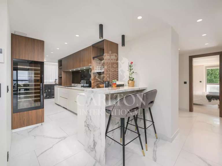 Apartment with Sea view Le Cannet - 3 bedrooms - 142m²