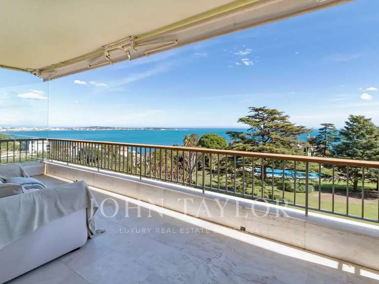 Appartement Cannes - 3 chambres - 104m²