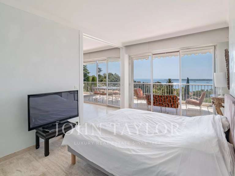 Apartment with Sea view Cannes - 2 bedrooms - 102m²