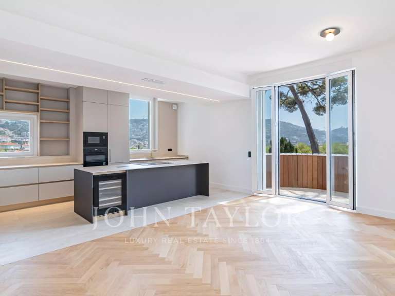 Apartment Le Cannet - 4 bedrooms - 181m²