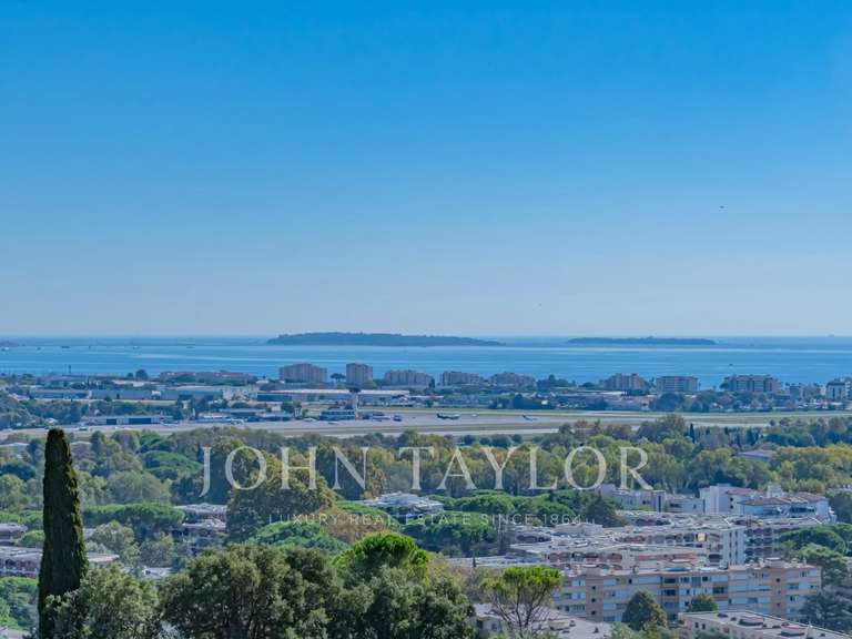 Apartment with Sea view Mandelieu-la-Napoule - 2 bedrooms - 71m²