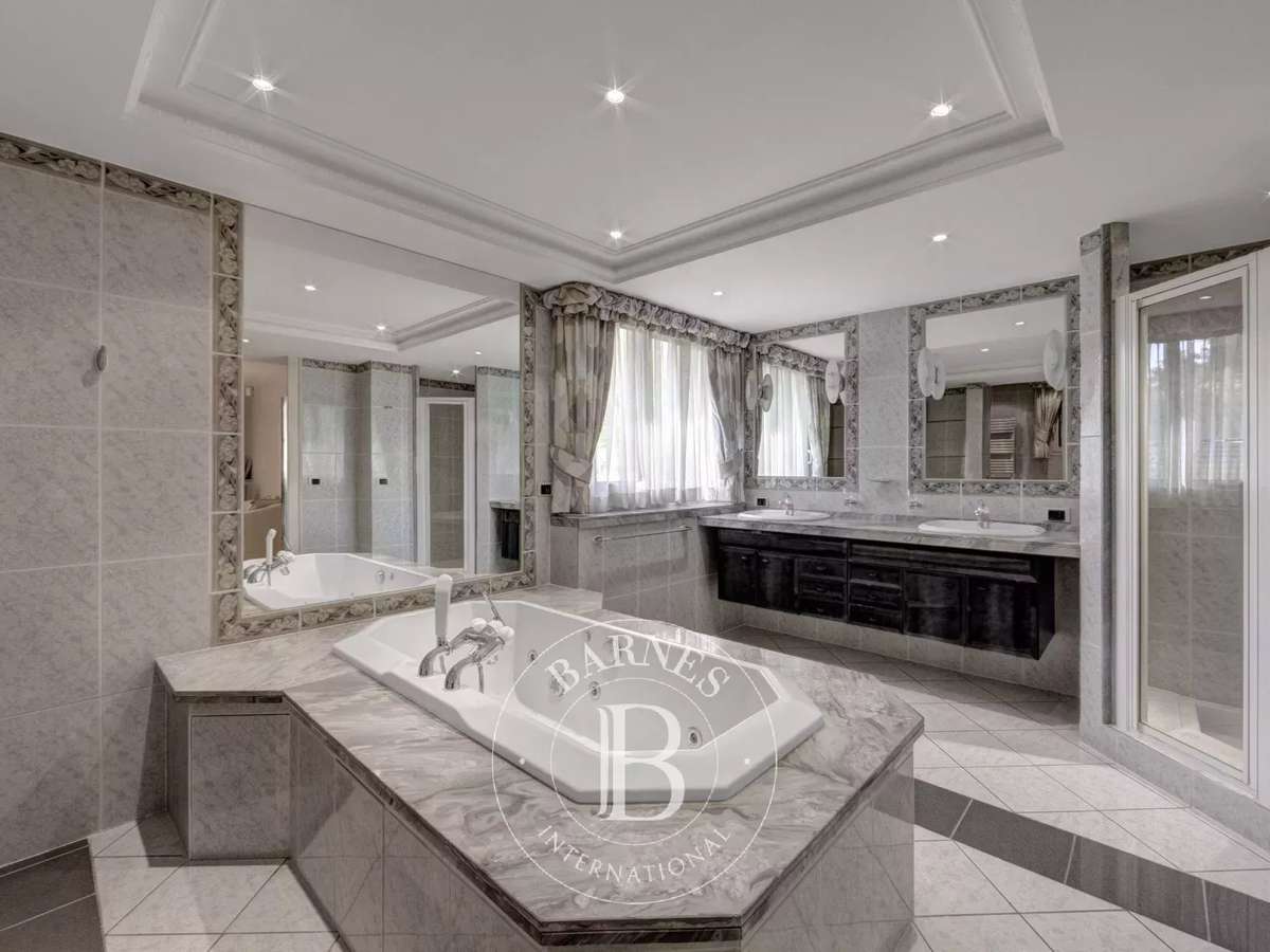 Apartment Prévessin-Moëns