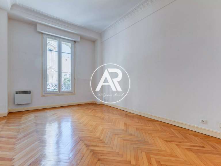 Appartement Nice - 2 chambres - 98m²