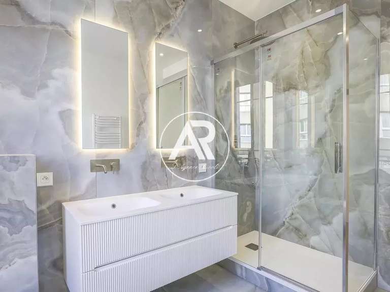 Apartment Nice - 4 bedrooms - 138m²