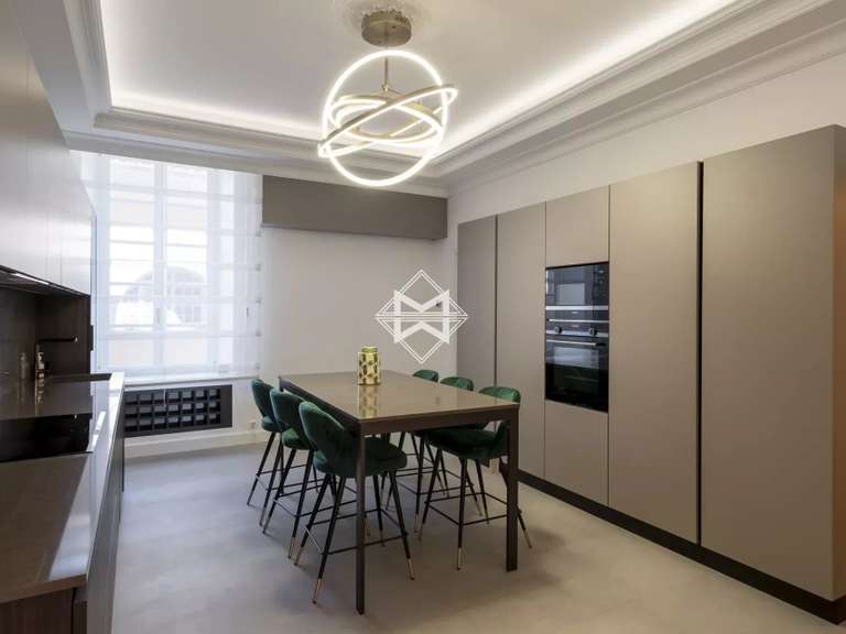 Appartement Nice - 5 chambres - 231m²