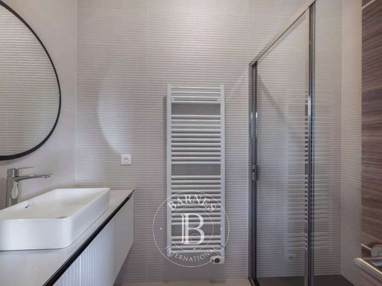 Appartement Rumilly - 4 chambres - 189m²