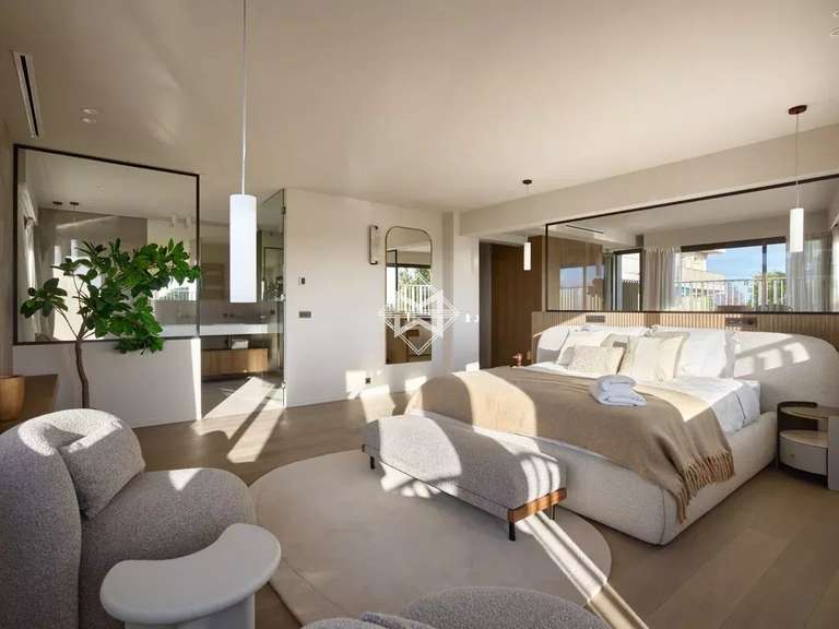 Apartment with Sea view Cap-d-antibes - 5 bedrooms - 281m²