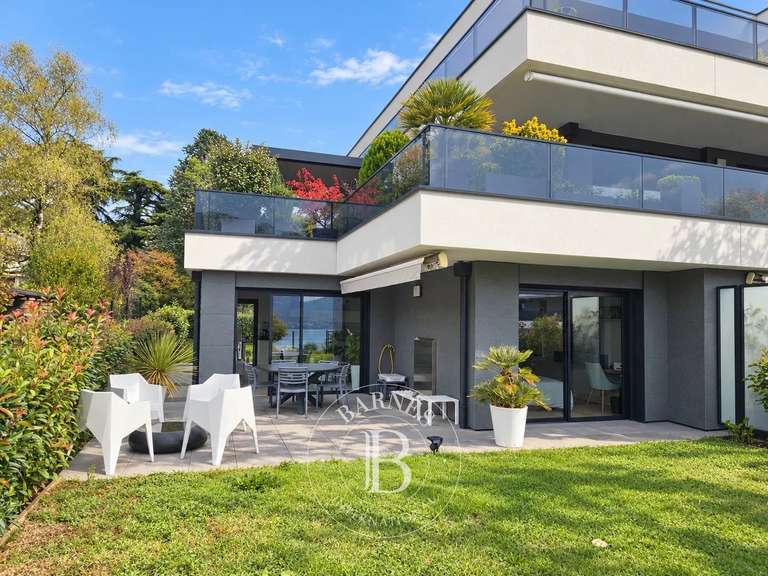 Appartement Brison-Saint-Innocent - 3 chambres - 94m²