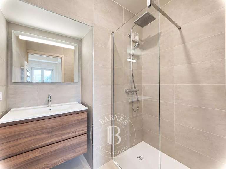 Appartement Aix-les-Bains - 2 chambres - 90m²