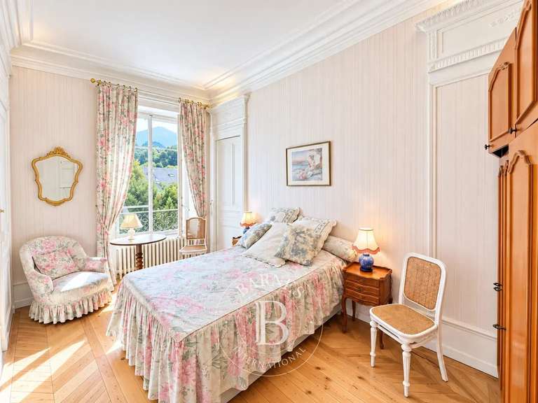 Appartement Aix-les-Bains - 3 chambres - 134m²