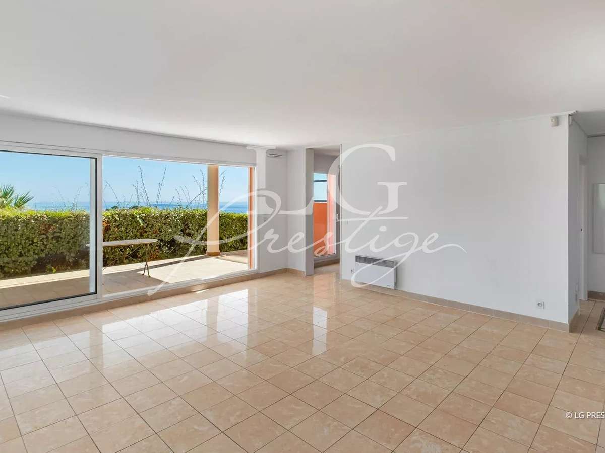 Apartment Mandelieu-la-Napoule