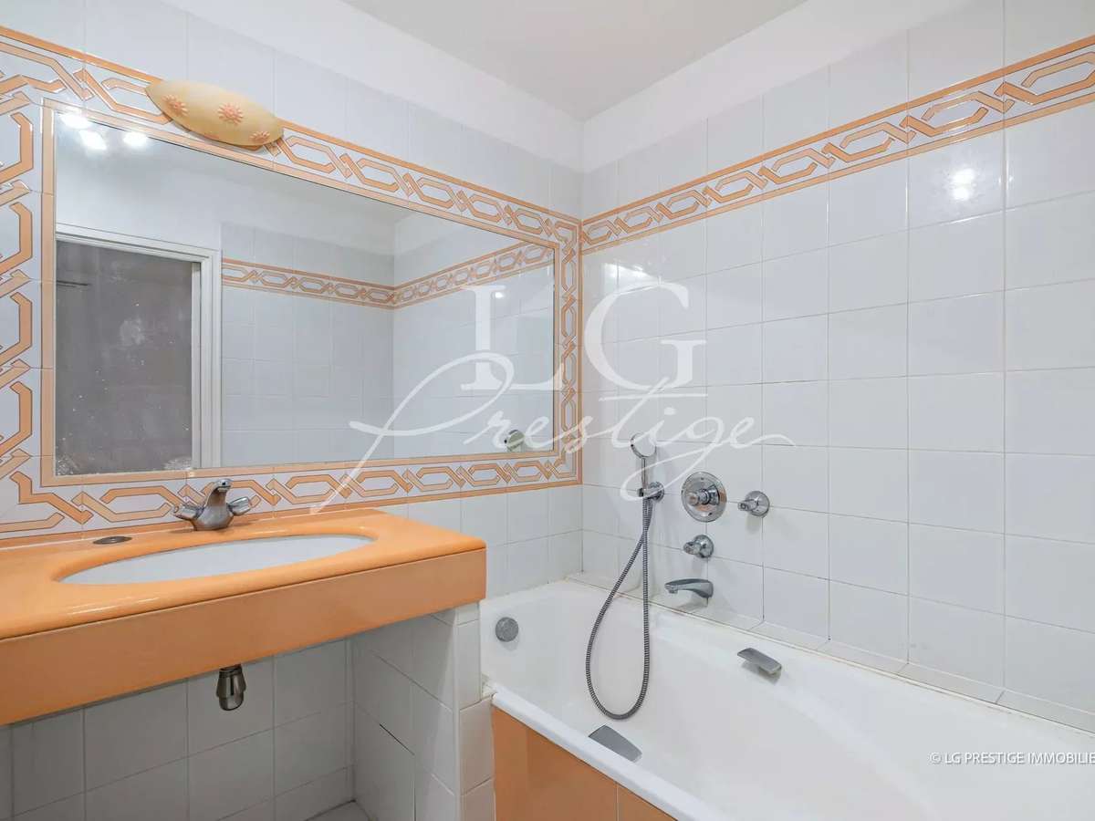 Apartment Mandelieu-la-Napoule