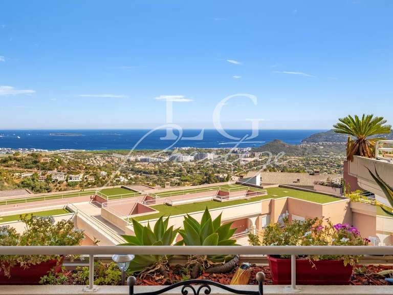 Apartment with Sea view Mandelieu-la-Napoule - 3 bedrooms - 125m²