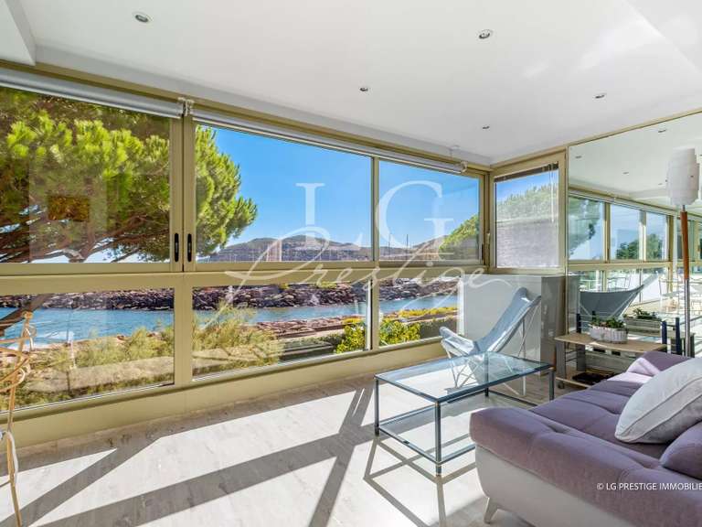 Apartment with Sea view La napoule - 2 bedrooms - 93m²