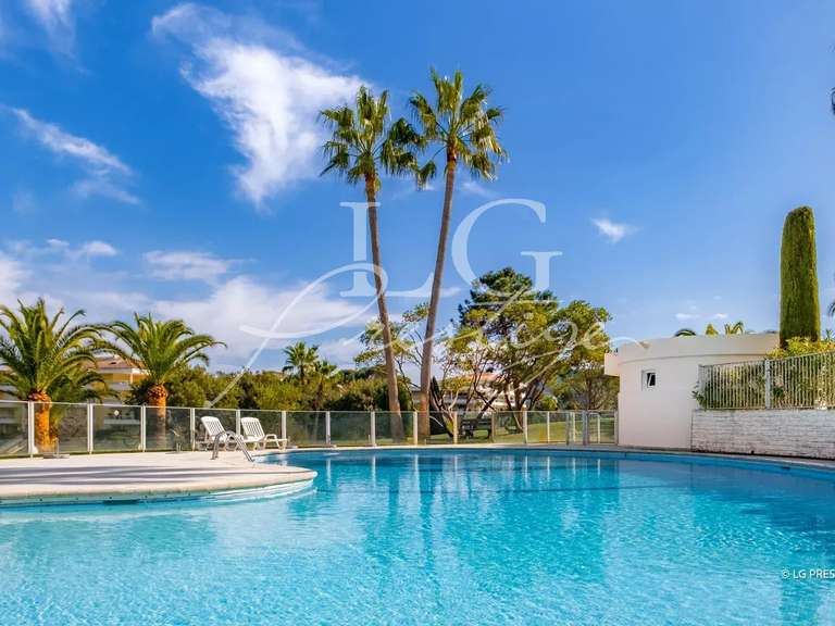 Apartment Mandelieu-la-Napoule - 2 bedrooms - 80m²