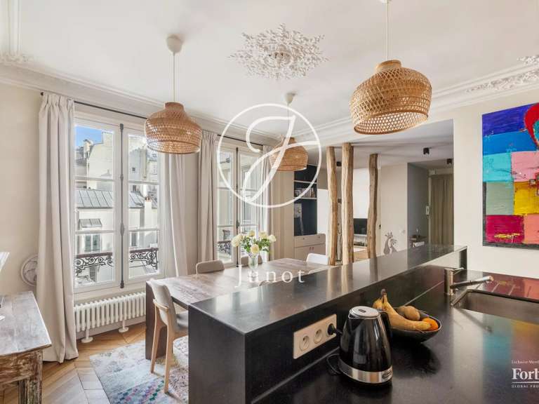 Appartement Paris 9e - 3 chambres - 97m²