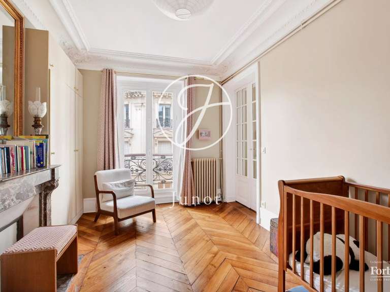 Apartment Paris 9e - 3 bedrooms - 95m²