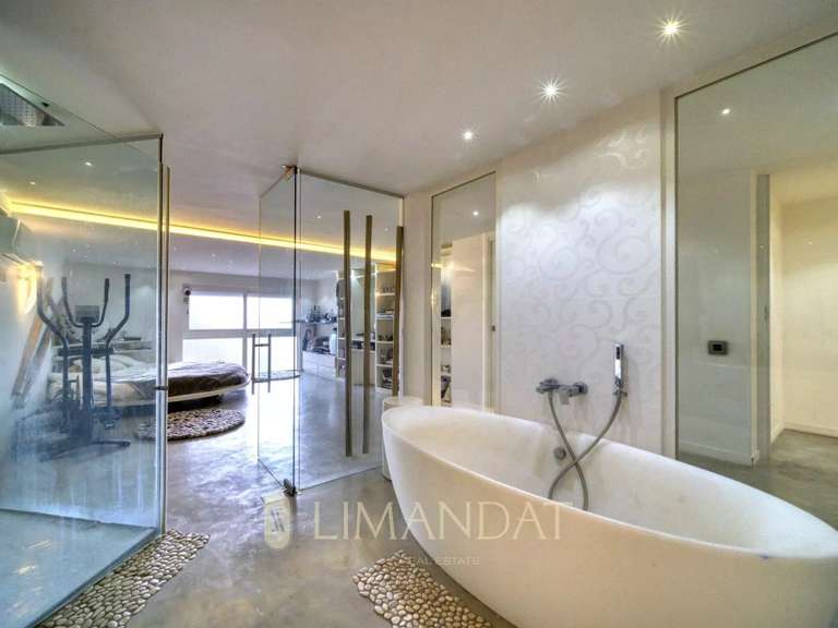 Apartment Roquebrune-Cap-Martin - 3 bedrooms - 330m²