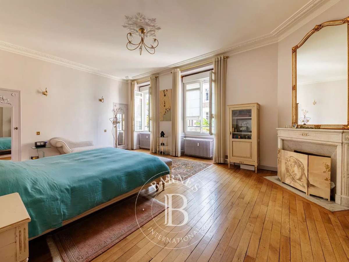 Apartment Nantes Centre Ville