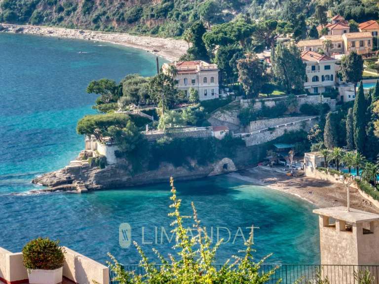 Apartment Roquebrune-Cap-Martin - 2 bedrooms - 102m²
