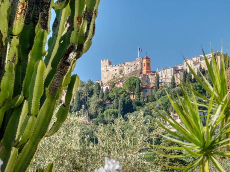 Apartment Roquebrune-Cap-Martin - 2 bedrooms - 102m²