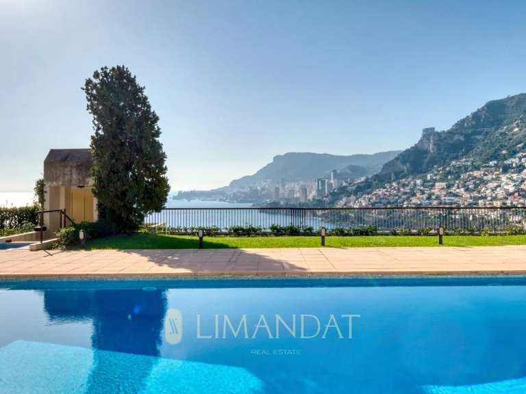 Apartment Roquebrune-Cap-Martin - 2 bedrooms - 102m²