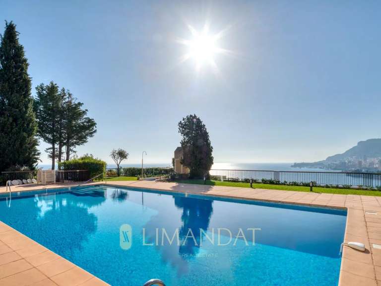 Apartment Roquebrune-Cap-Martin - 2 bedrooms - 102m²