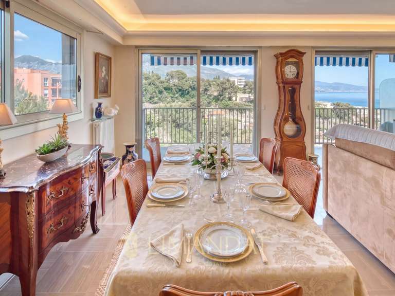 Apartment Roquebrune-Cap-Martin - 1 bedroom - 70m²