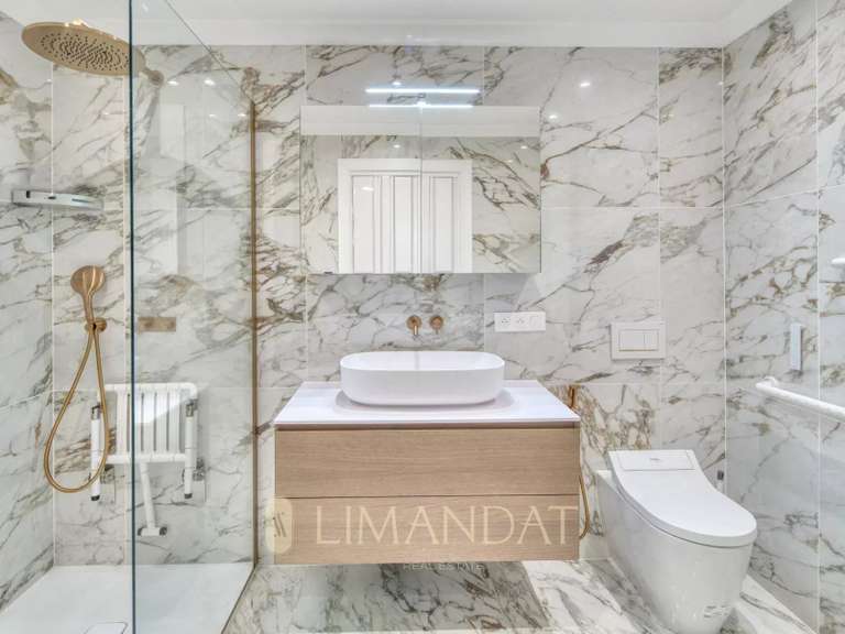 Appartement Roquebrune-Cap-Martin - 2 chambres - 86m²