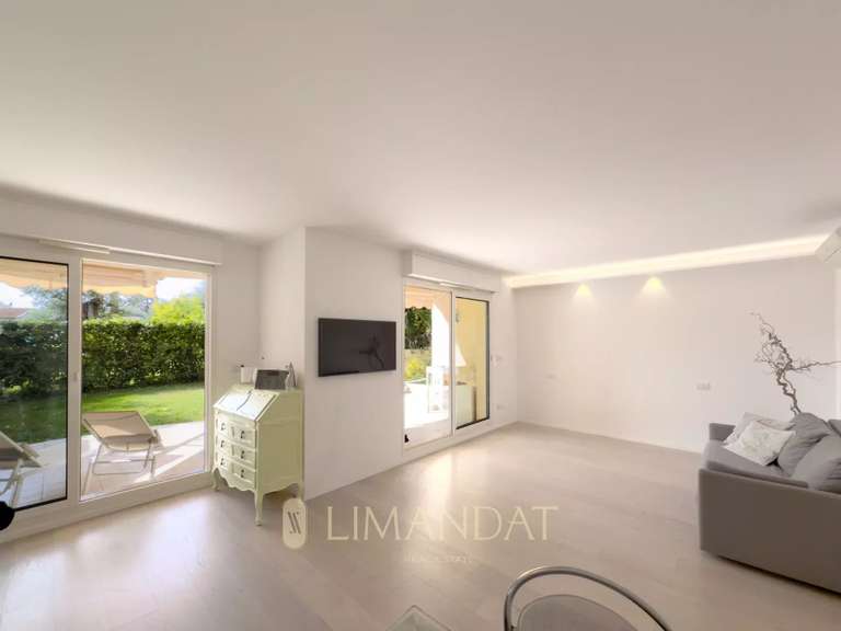 Appartement Roquebrune-Cap-Martin - 2 chambres - 77m²