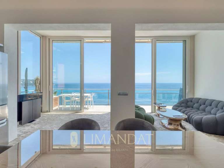 Apartment Roquebrune-Cap-Martin - 3 bedrooms - 112m²