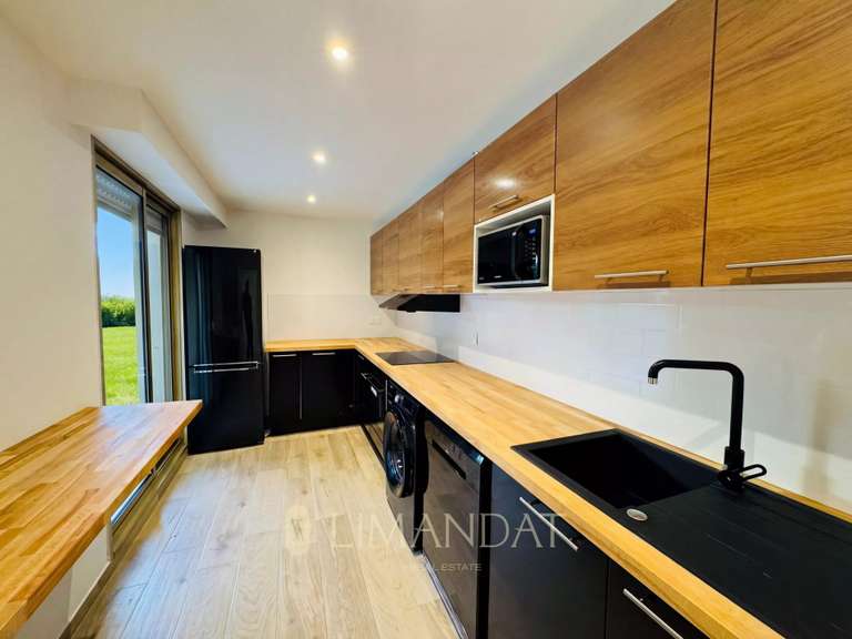 Apartment Antibes - 2 bedrooms - 74m²