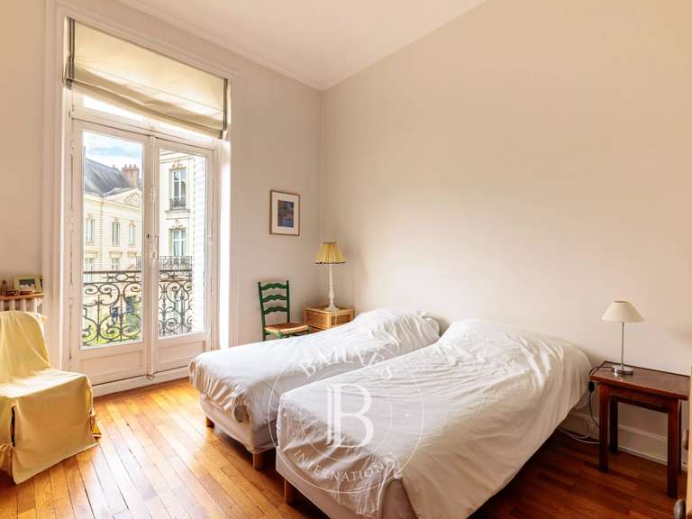 Appartement Nantes Centre Ville - 5 chambres - 193m²