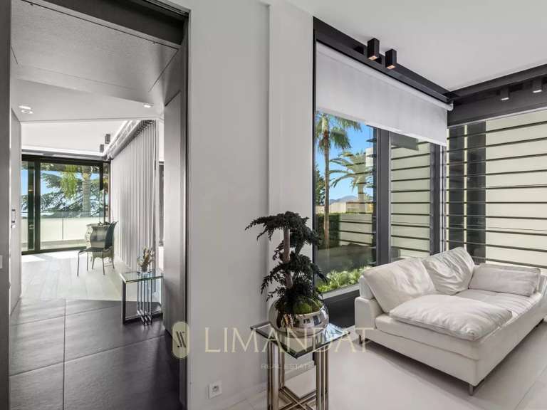 Apartment with Sea view Cannes - 2 bedrooms - 144m²