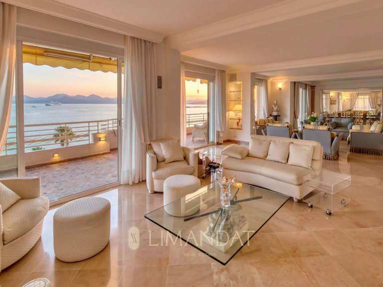 Apartment Cannes - 4 bedrooms - 270m²