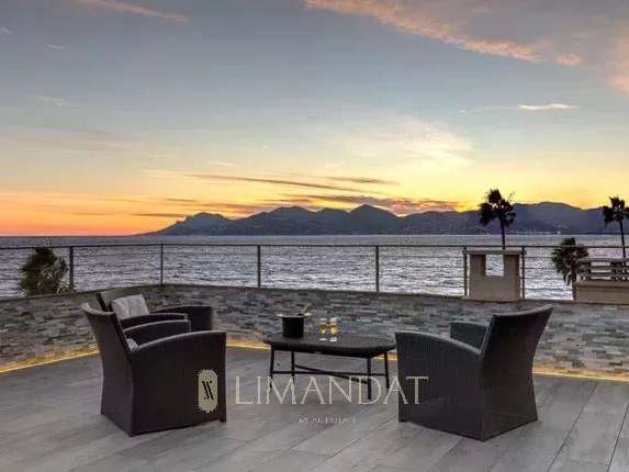 Apartment with Sea view Cannes - 4 bedrooms - 126m²
