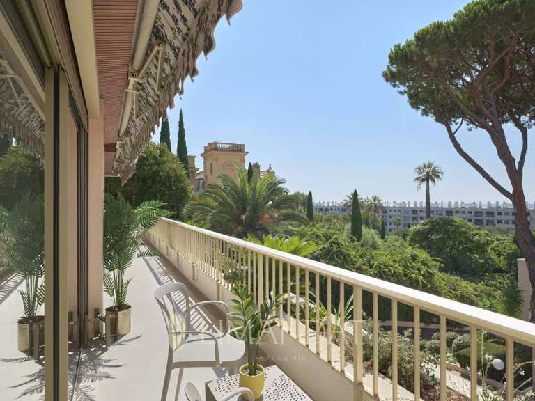 Apartment with Sea view Cannes - 4 bedrooms - 121m²