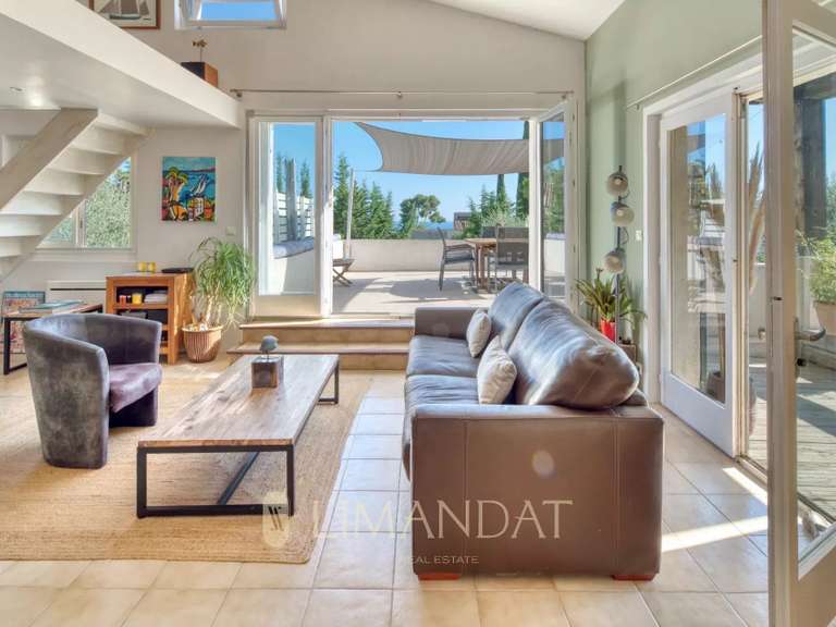 Apartment Le Cannet - 3 bedrooms - 162m²