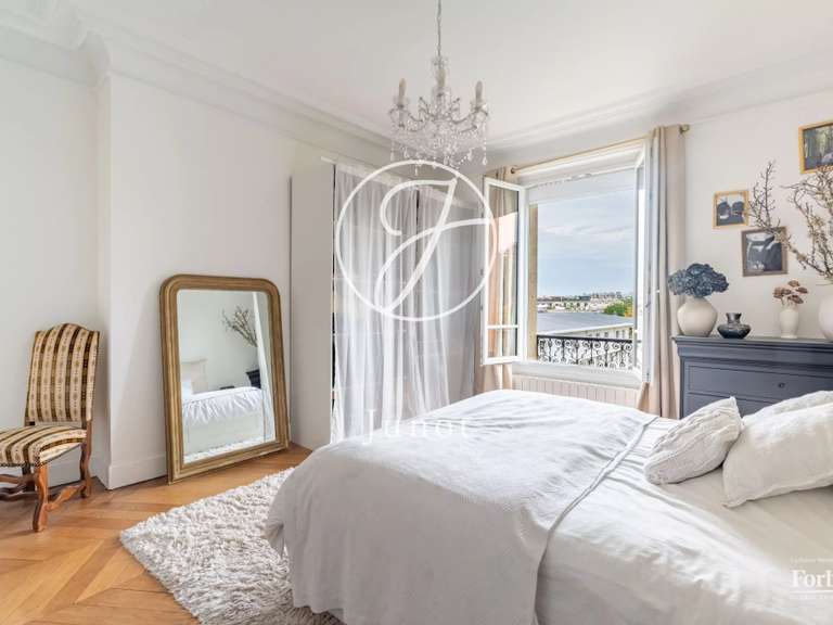 Appartement Neuilly-sur-Seine - 4 chambres - 145m²