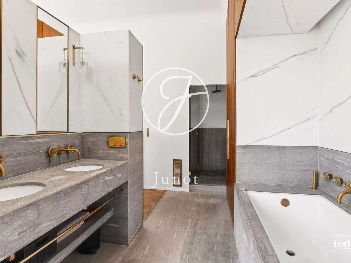 Apartment Neuilly-sur-Seine