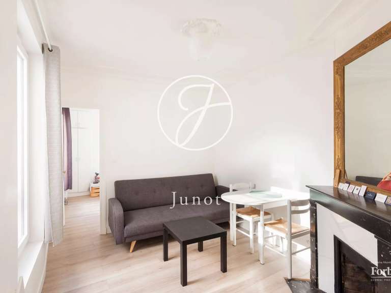 Appartement Paris 18e - 1 chambre - 27m²